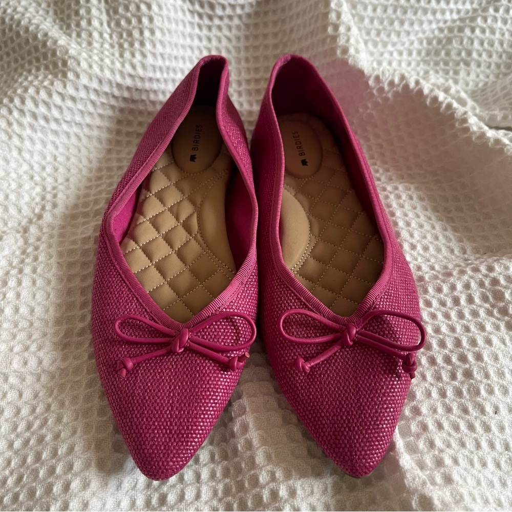 Birdies The Goldfinch Raspberry Pointed Toe Rafia Flats - Picture 3 of 7